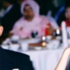 She is the eldest of all the children of tengku makhota. Kemanakah Perginya Selebriti Cantik Julia Rais 3 Spekuiasi Ini Kekal Jadi Tanda Tanya Kepada Ramai Peminat
