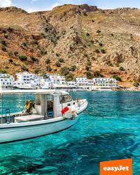 Elle est encouragée par l'état à acheter des terrains pour agrandir l'aérodrome. Easyjet Publicaciones Facebook