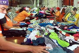 The factory also accepts shoes, bags, and linen in addition to clothing. Company In Port Klang Collects Grades And Distributes Used Textiles For Recycling The Star