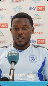 Liam Walsh opens the scoring for Swansea. 🐘 0-1 🦢 [6'] #PUSB