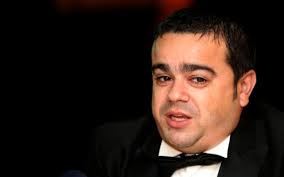 Adrian minune averea mea puterea mea videoclip oficial 2021 manele 2021. Cat De Mic Este Adrian Minune Imaginea ViralÄƒ Cu Manelistul AÈ™ezat Pe Un Macat