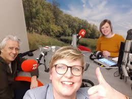Want rtv drenthe zonder loes van der laan is als q radio zonder goede ideeën. Loes Van Der Laan Loesvdlaan Twitter
