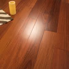 Wood flooring types and samples. Santos Mahogany Prefinished Engineered 4 3 4 X 1 2 Wood Flooring Samples At Discount Prices By Hurst Hardwoods Amazon Com
