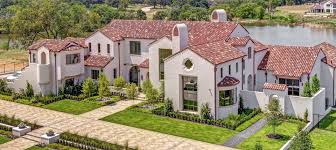 Moss quality custom homes for over 30 years d.r. Welcome To Calais Custom Homes