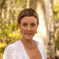 Bronte Hurley — 1 Giant Mind