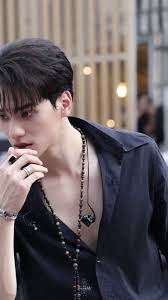 Most iconic BL character Theerakit Kian Lee (Khun Thee) ✨ Series : Me and  Thee #meandtheeseries #ปอนด์ภูวินทร์ #meandtheeseriesep3 #pondphuwin  #ppnaravit #phuwintang #est_rvp #williamest #perthsanta #blseries #thaibl  #gmmtv #perthppe #santapp
