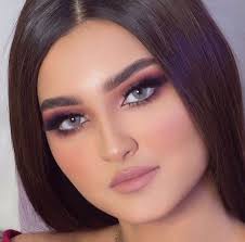 صور مكياج عيون سموكي للعيون الصغيره مشاهير