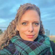 Author Aly Brown (@alybrownbooks) • Facebook