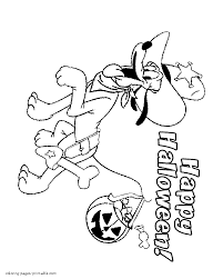 The disney halloween coloring pages printable showcase all your kid's favorite characters dressed in costumes and as themselves, surrounded by symbols which are intrinsic to the celebration of the festival. Disney Halloween Coloring Pages Free Kids Pictures Coloring Pages Printable Com