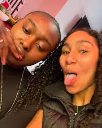 Game Day Post 👵+ 👧🏽: I been movin right since they left im ambidextrous  😮‍💨… im still here with my gang 🤗🫣I don't hang wit any  extras🤣🤓🙂‍↕️😝. 👏🏾👏🏾 Thank you, thank you