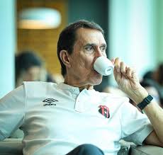 Alajuelense conforma comisión técnica para ayudarle a Guimaraes?