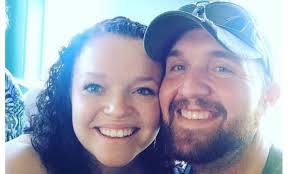 Home / archives for marshawn lynch married. Sister Wives Maddie Brown S Husband Caleb Wears Khakis To Wedding