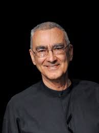 Victor Smiley's Instagram, Twitter & Facebook