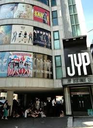 Jyp Entertainment Building In 2020 Entertaining Building Yg Entertainment