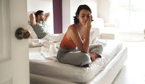 » pour autant, cette mésaventure n'a pas empêché le chroniqueur de tester de nouveaux endroits, loin de là. Filme En Train De Endoctriner L Amour Dans Une Wagon Comment Faire Lamour Dans Un Train