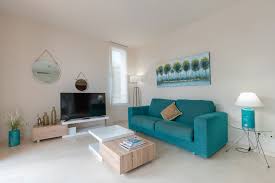 Teal is a combination of blue and green mixed with white. The Colors That Go With Teal Check Out These Color Combinations