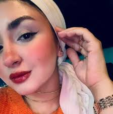 انا لله وانا اليه راجعون بنتي في ذمه الله ابوس جزمه كل واحد فيكم ادعولها  بالرحمه