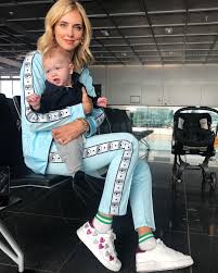 Founded by the eponymous style icon and founder of the highly influential the blonde salad blog, chiara ferragni launched her namesake line in 2013. 41 1b Begenme 118 Yorum Instagram 39 Da Chiara Ferragni Collection Chiaraferragnicollect Chiara Ferragni Collection Chiara Ferragni Chiara Ferragni Style