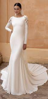 These Long Sleeve Wedding Dresses Are Showstopper Long Sleeve Fitted Wedding Dresses Long Sleeve Satin Wedding Dress Long Sleeve Mermaid Wedding Dress