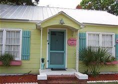 Picking exterior paint colors is scary for most homeowners. 25 Inspiring Exterior House Paint Color Ideas Beach House Paint Colors Exterior