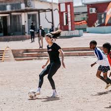 Christen Press Left A Grassroot Soccer Grs Board Member And Ambassador Accompanied By Uswnt Teammate Tobin Heath Vi Women S Soccer Uswnt Womens Football