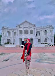 Maybe you would like to learn more about one of these? A Thread From Ctjamil92 Ipoh Thread 1 Suhaimi Cafe 2 Gunung Lang 3 Tasik Cermin 4 Plan B 5 Cocubine Lane 6 Birch Memorial