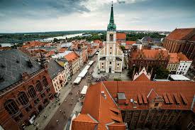 Explore toruń holidays and discover the best time and places to visit. A Few Hours In Torun Article Culture Pl