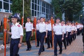 Ma hotels oferă servicii de calitate la prețuri convenabile. Aproape 60 De Elevi Ai Colegiului NaÈ›ional Militar Mihai Viteazul Alba Iulia S Au Vindecat È™i Au Revenit In Colegiu Revista Urbea Mea Revista De Alba