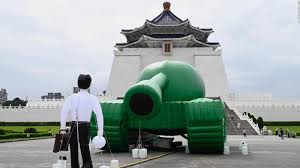 Tank man temporarily stops the advance of a column of tanks on june 5, 1989, in beijing, in what is widely considered one of the iconic images of the 20th century. Tank Man Inflatable Appears Ahead Of Tiananmen Square Crackdown Anniversary Cnn Style