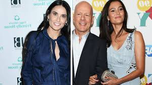 See what emma eriksen (eeriksen) has discovered on pinterest, the world's biggest collection of ideas. Nach Quarantane Mit Ex Demi Bruce Willis Hat Emma Wieder Promiflash De