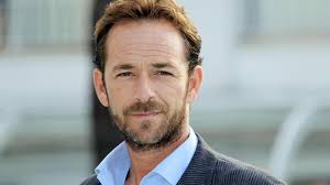 Luke Perry, Dylan a 'Sensación de vivir', mor arran d'un infart cerebral