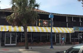 Seafood restaurant located on tybee island's south end, on the corner of inlet avenue and tybrisa street. Top Restaurants On Tybee Island Luxury Living Savannah