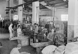 نابلس نابلس Nablus Match Factory Main Working Room 1940 Matson Collection 76155 فلسطين في الذاكرة Palestine Pictures Painting