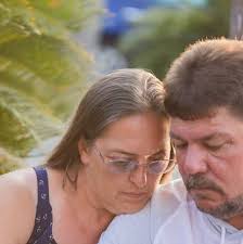 Are admins responsible for shipping unless the buyer pays?