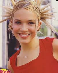 Many nineties stars chopped their hair into a pixie cut; Ninetyz 90 S Hairstyles