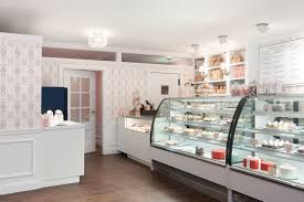 Chic Cakes Store Google Search Bakery Design Interior Bakery Design Bakery Interior