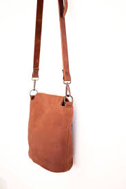 Maybe you would like to learn more about one of these? Pequeno Bolso Piel Mujer Bolso Bandolera Marron Bolsito Image 4 Bolso Piel Bolso De Cuero Bolsos Bandolera