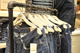 13850 steeles avenue halton hills ontario on l7g 0j1 canada. Simon Group Bids 191 Million For Lucky Brand Los Angeles Business Journal