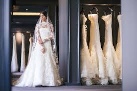 Amanda Weiner S Final Vera Wang Wedding Gown Fitting Custom Wedding Dress Vera Wang Wedding Gowns Wedding Dresses