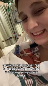 Girl Went into Labor at Her Bsbyshower