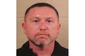 Decommissioned deputy charged with manslaughter in Grundy County