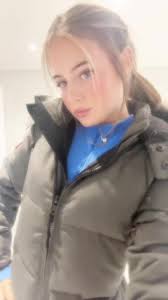 Loretta Vs Shelburn Canada Goose