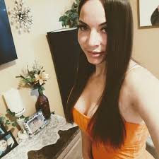 UPDATE: Its towed!! Ty Chris Belcher ! My friend Angela Nicole Parden  really needs to get her car towed from Van Buren to Kenny Wrays