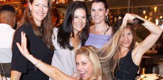 The best cougar dating sites in the u.s.how does cougar dating work?cougar dating websites & portalsrecommended by tip: 25 Great Ways To Meet Date Cougars In Atlanta In 2021