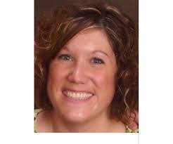 Debbie Higuera's Instagram, Twitter & Facebook