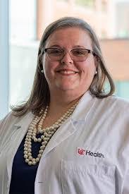 Lisa Grate's Instagram, Twitter & Facebook