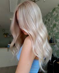 Nov 30, 2021 · i colori per capelli biondi per donne con la pelle olivastra. Capelli Biondi Inverno 2022 Le Tonalita Per Donne Con La Pelle Olivastra