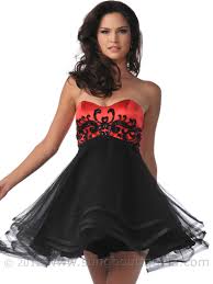 They frequently are chosen to fit into the larger theme, atmosphere, or color scheme of the whole wedding itself when it is designed around black and white. Black And White Short Wedding Dresses All Women Dresses