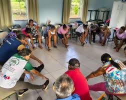 Sem crian&ccedil;as: 'creche para aposentados' tira pessoas da 3&ordf; idade do  isolamento com atividades sociais em C&aacute;ceres - Marreta Urgente