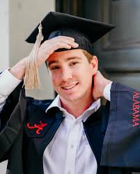 Only one more sleep until graduation! Congratulations Josh and everyone  else getting ready to walk across the stage tomorrow!! 🎓☺️ #jnphoto  #gradshoot #graduation #theuniversityofalabama #wherelegendsaremade #ua  #bama #rolltide #rtr #tuscaloosa ...